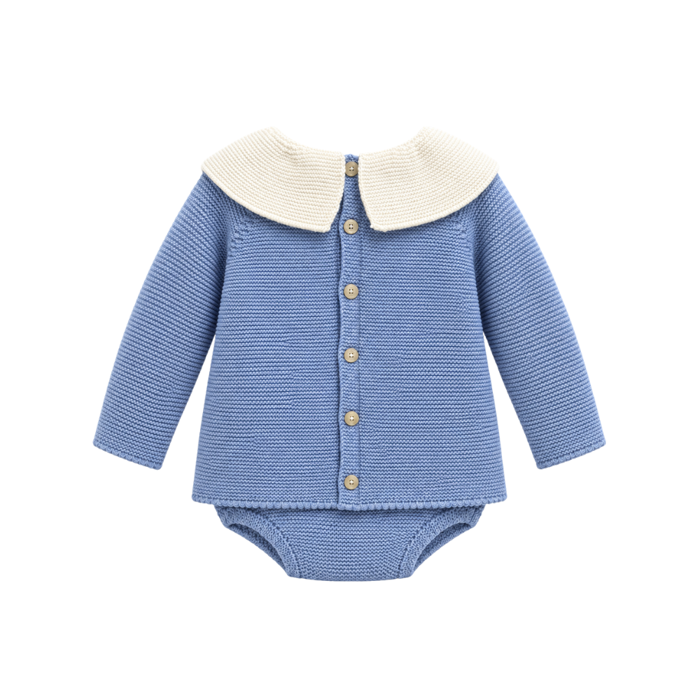 Conjunto de Bebé em Malha Azul com Gola Bordada