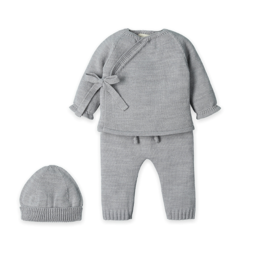Conjunto Bebé em Malha Cinzenta com Laço e Gorro- Mac Ilusión