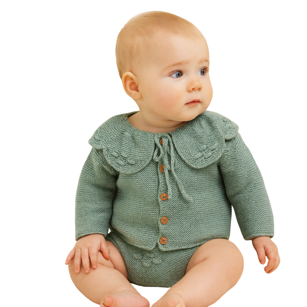 Conjunto em Malha Verde com Casaco de Gola e Tapa-Fraldas