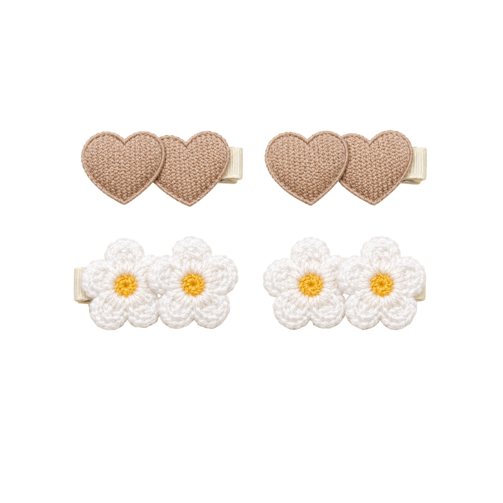Conjunto de 4 Ganchos de Cabelo com Corações e Flores
