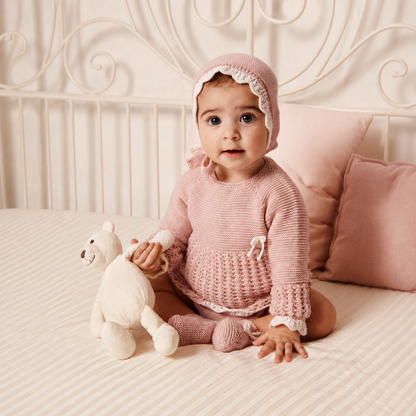 Conjunto de Malha Rosa para Bebé com Touca – Juliana