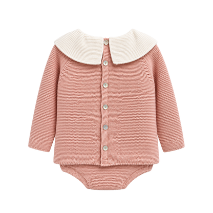 Conjunto de Bebé em Malha Rosa com Gola Bordada