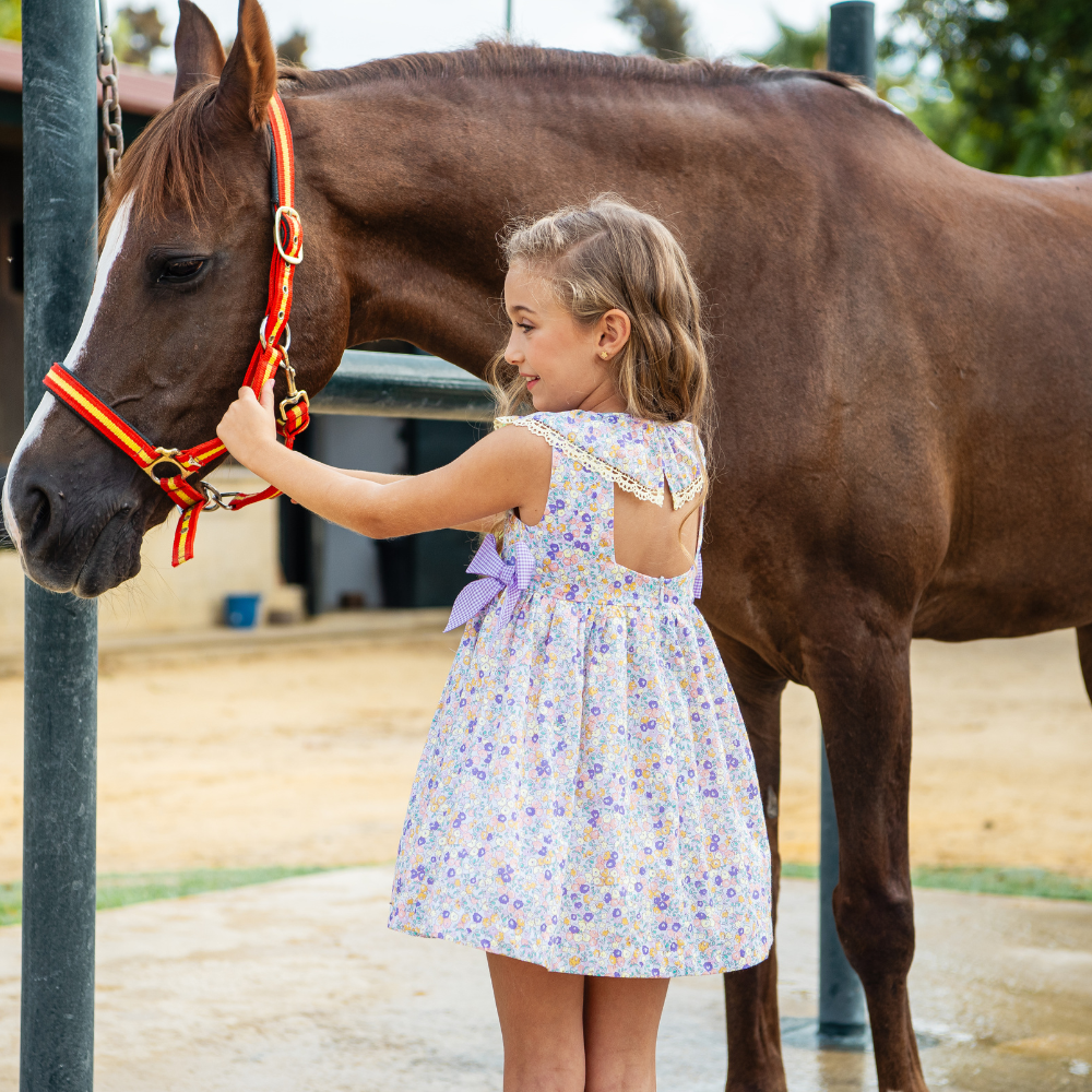 Vestido Floral com Folho no Decote e Laços Laterais - Marta Y Paula