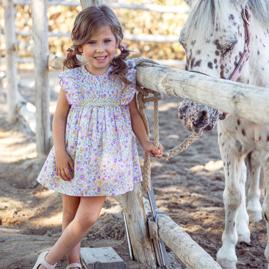 Vestido Floral Curto e Tapa-fraldas (Laços Lilás)- Marta Y Paula