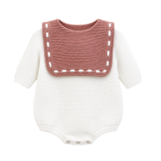 Fofo de Bebé em Tricot Branco com Peitilho Rosa