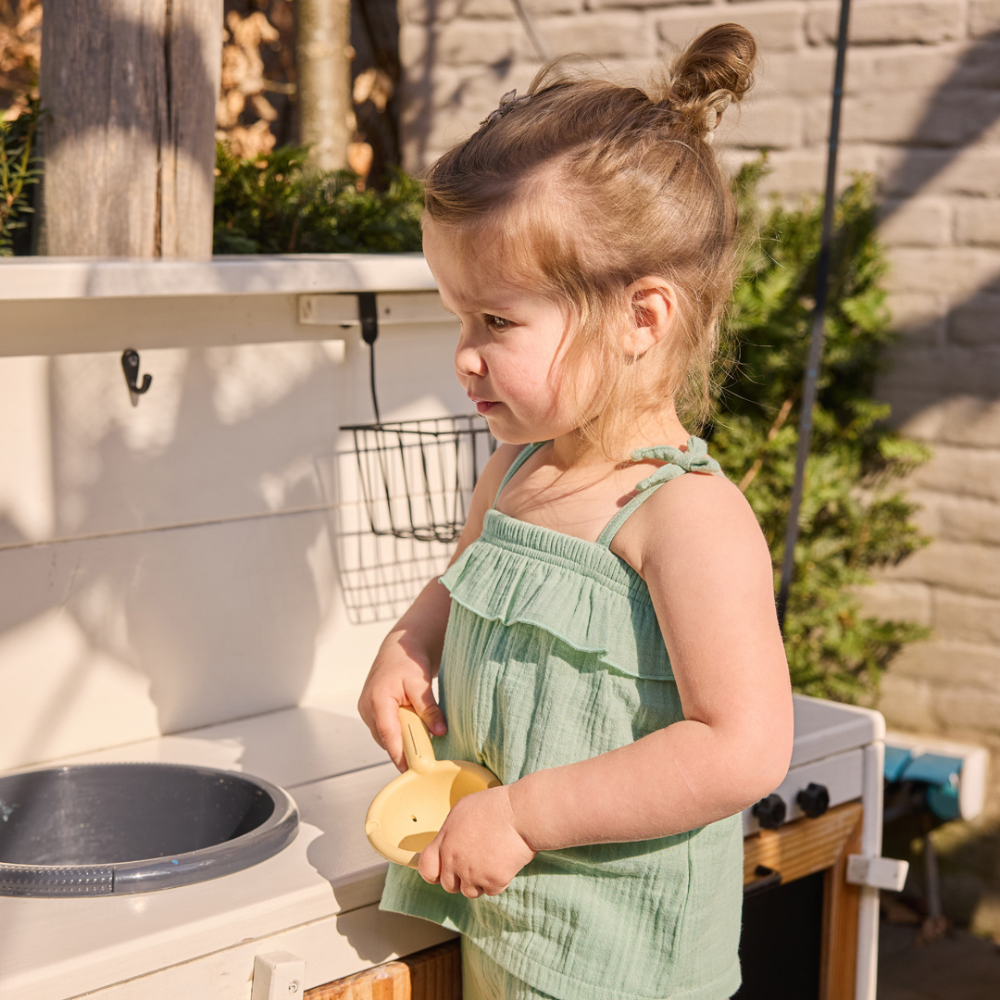 Conjunto 2 Peças Verde Menta – Top com Alças de Laço + Calças com Folho -Dirkje