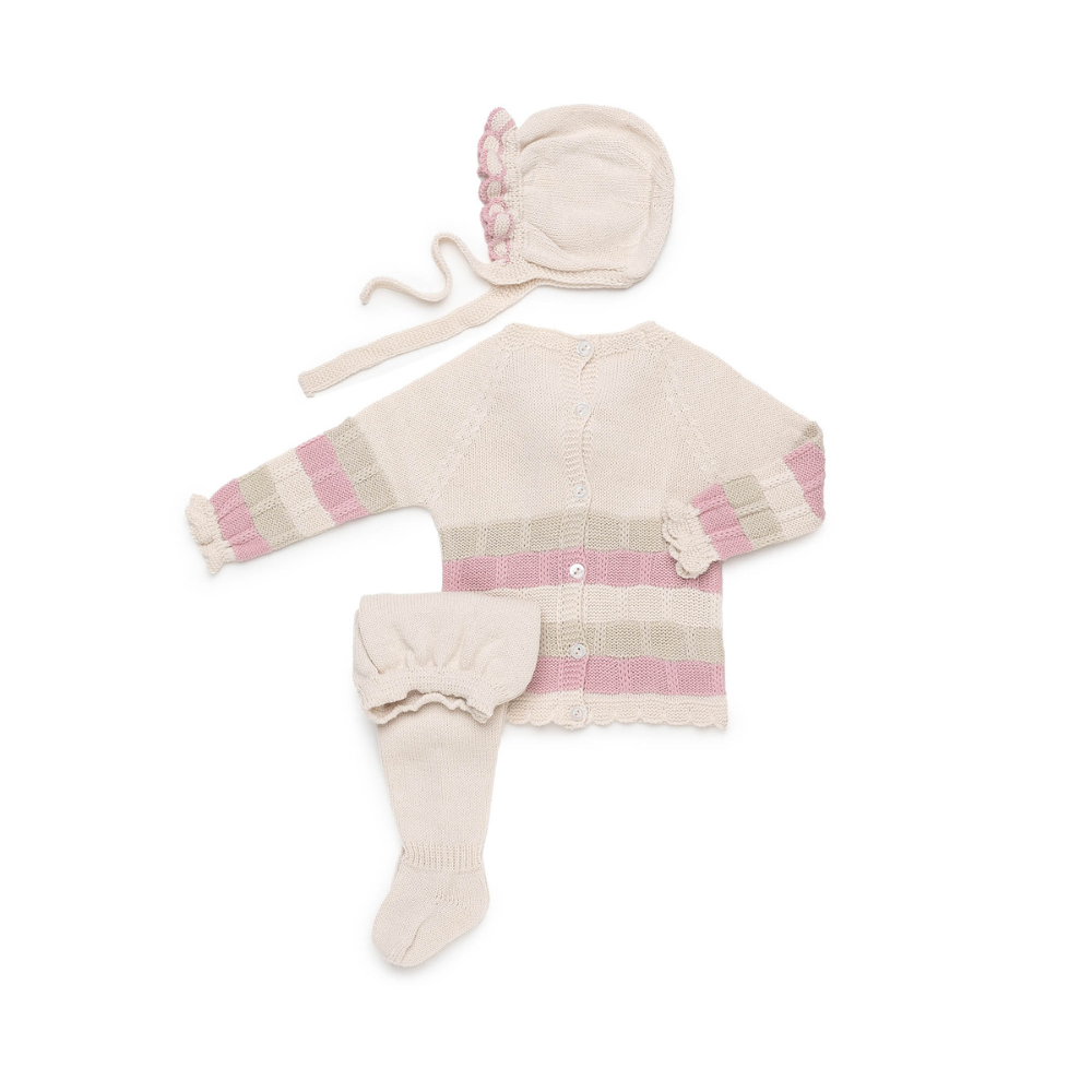 Conjunto de Malha para Bebé Cru e Rosa com Touca – Juliana
