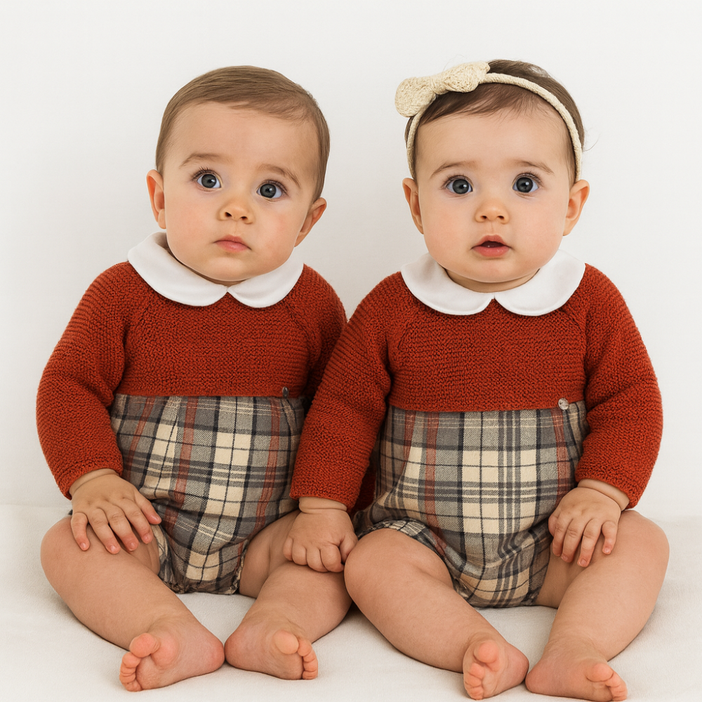 Fofo bebé em xadrez com malha tijolo e gola branca - Juliana